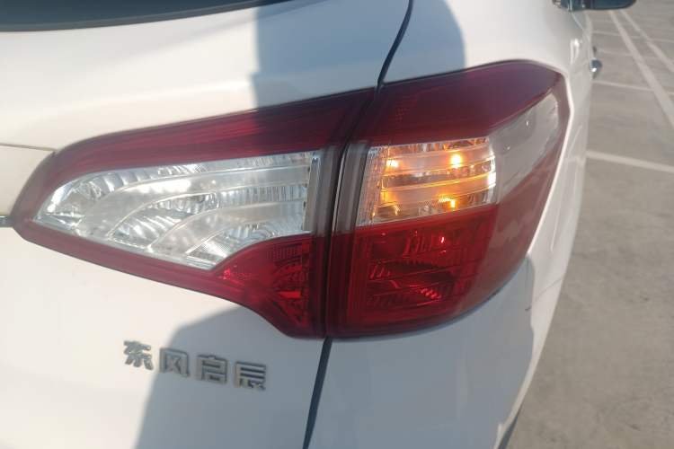 Used Venucia T70 2016 1.6L Manual Ruixing Edition
