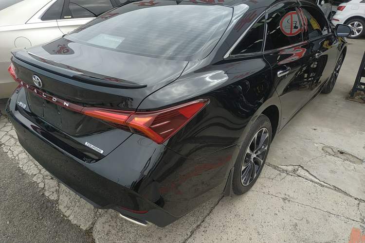 Used Toyota Avalon 2023 2.0L Luxury Edition
