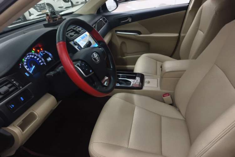 Used Toyota Camry 2016 2.0E 10th Anniversary Elite Edition