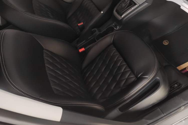 Used Skoda Octavia 2015 Classic Model 1.6L Automatic Elegance Edition