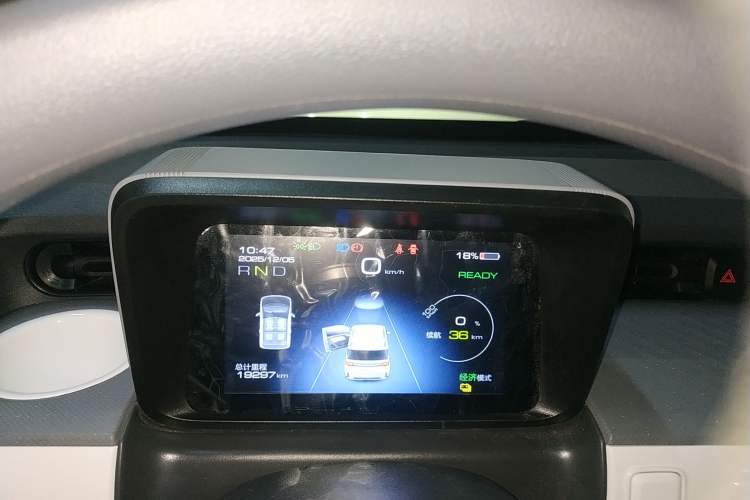 Used Wuling Hongguang MINIEV 2022 GAMEBOY 200km Gaming Edition with Lithium Iron Phosphate
