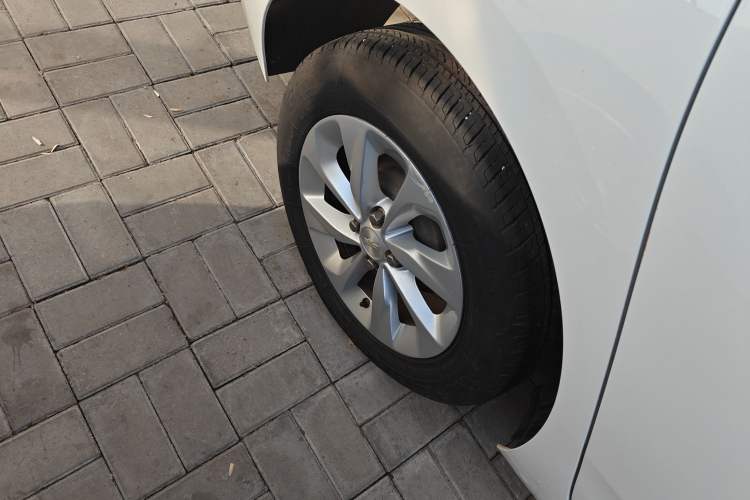 Used Chevrolet Cavalier 2021 325T Automatic Enjoyment Edition
