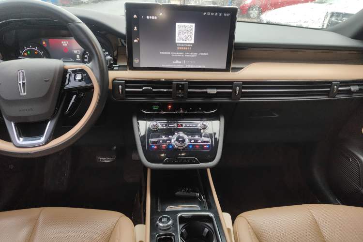 Used Lincoln Corsair 2020 2.0T Two-Wheel Drive Luxury Edition
