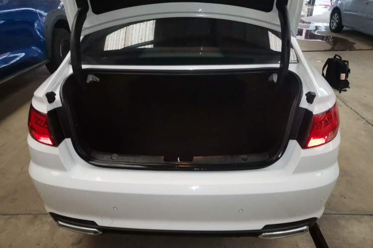 Used Geely Auto Emgrand GL 2018 1.4T DCT Elite Smart Connectivity Version