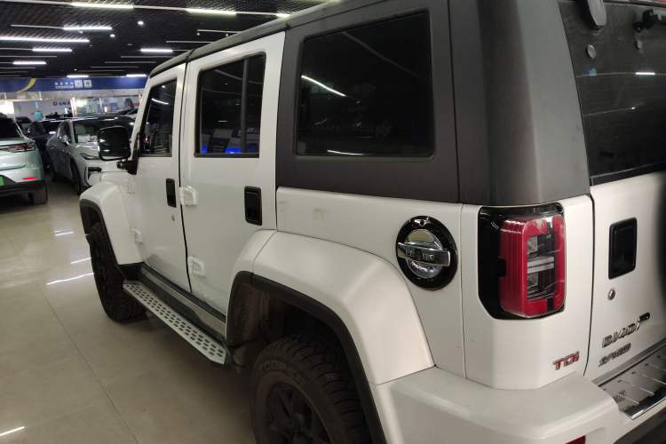 Used  BJ40 2024 2.0D Blade Hero Glory Edition