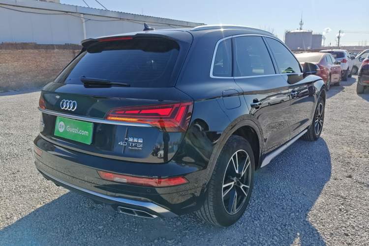 TDK.VehicleDetails.img