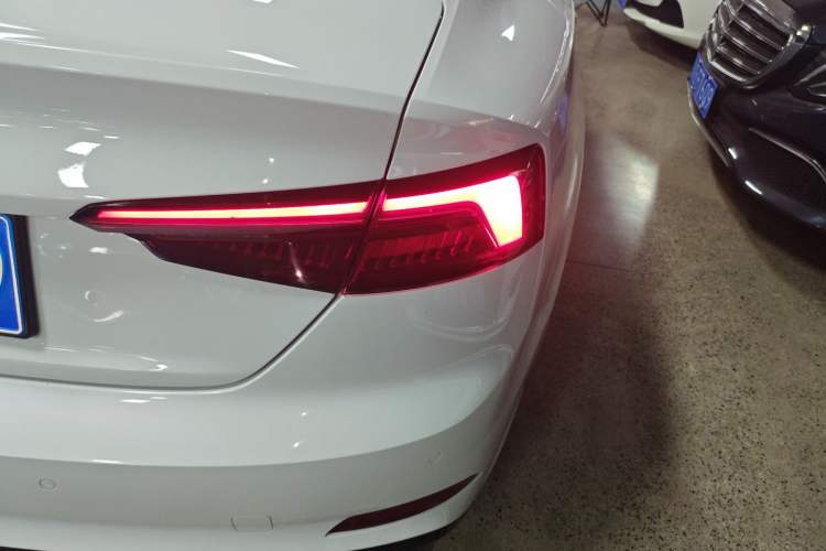 Used Audi A5 2017 Coupe 40 TFSI Fashion Model