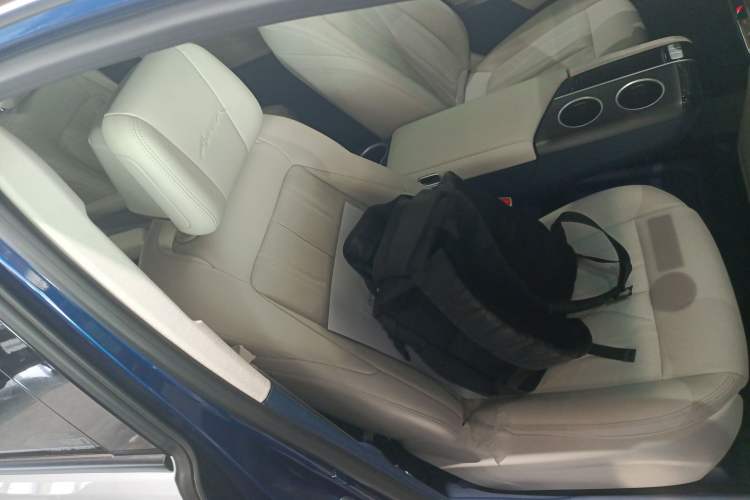 Used Buick GL8 New Energy 2024 Lu Zun Luxury Edition 7-Seater