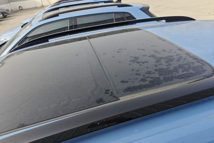 Used Volkswagen Tharu 2025 NewRui 300TSI Prestige Edition