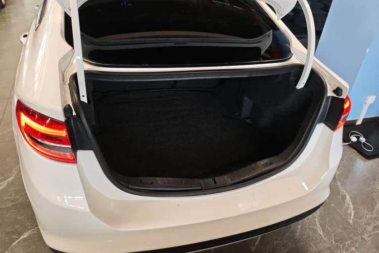 Used Ford Mondeo 2017 EcoBoost 180 Stylish Model
