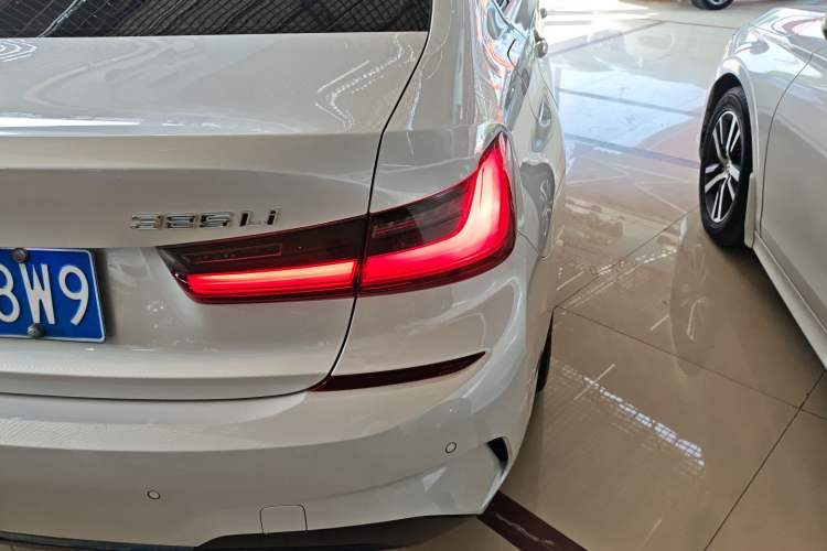 Used BMW 3 Series 2021 Restyled 325Li M Sport Package
