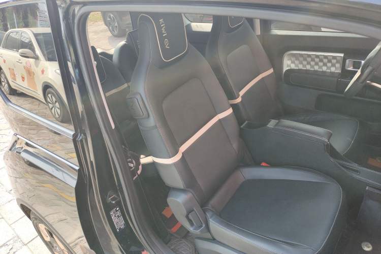 Used Baojun KiWi EV 2021 Designer Ternary Lithium
