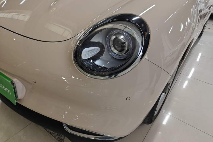 Used ORA Good Cat 2021 400km Standard Range Athena Edition Lithium Iron Phosphate