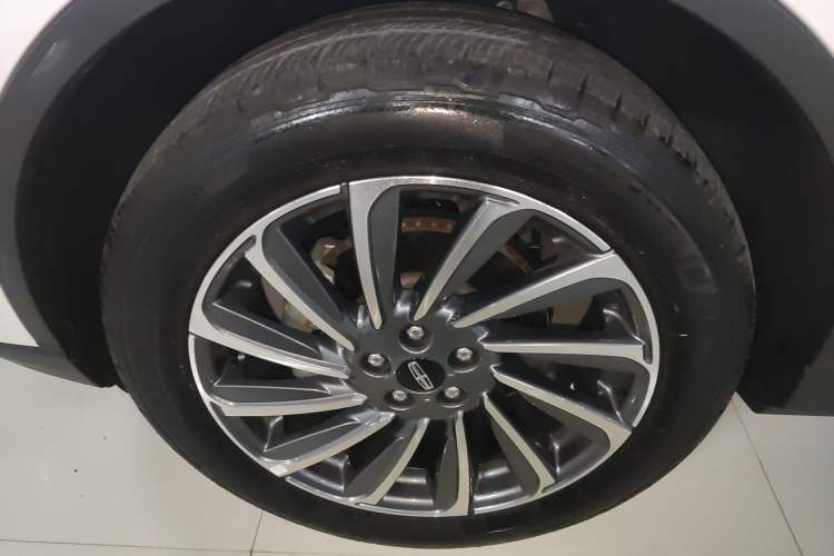 Used Lincoln Corsair 2023 2.0T Two-Wheel-Drive Luxury Edition