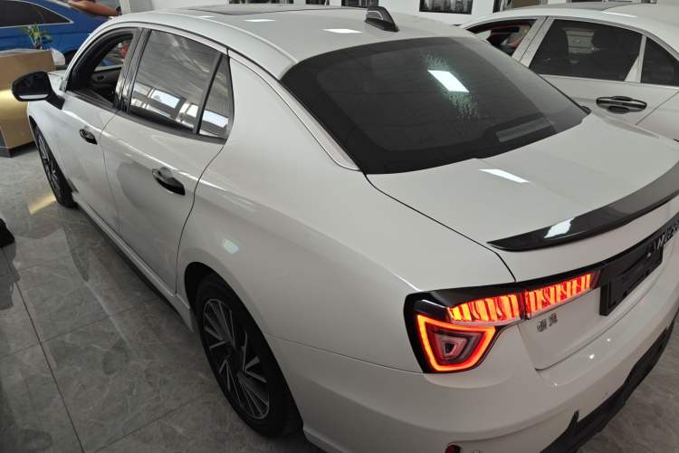 Used Lynk & Co 03 2022 2.0TD DCT GenioPlus