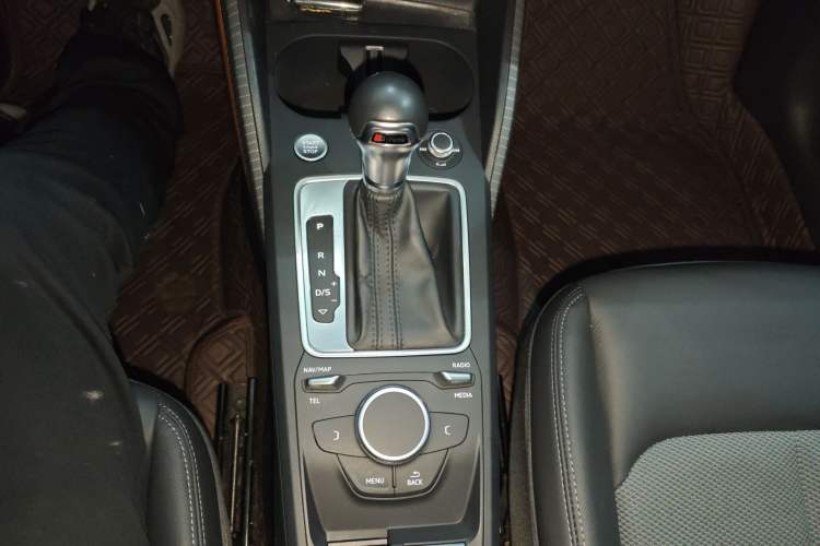 Used Audi Q2L 2020 35 TFSI Fashionable and Elegant Model