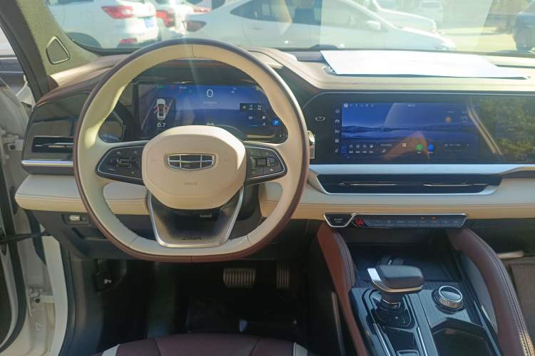 Used Geely Auto Monjaro L 2021 2.0TD DCT EVO Two-Wheel Drive Prestige Version
