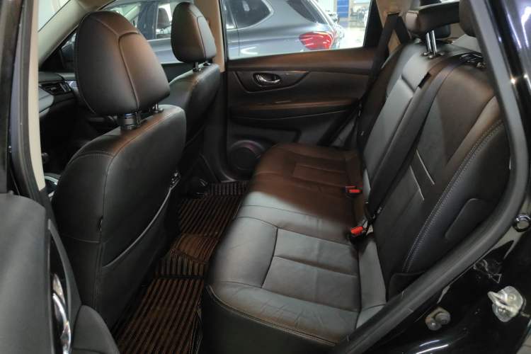 Used Nissan X-Trail 2017 2.0L CVT Comfort Edition 2WD
