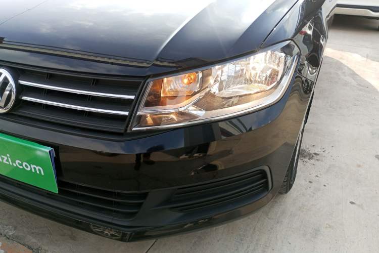 Used Volkswagen Santana 2016 1.6L Manual Fashion Edition