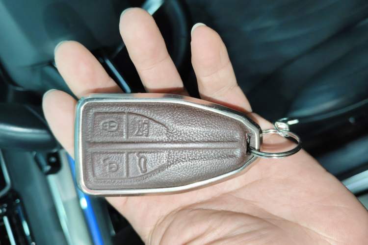 Used Hongqi HS5 2022 Revised Version 2.0T Smart Connect Flagship Edition