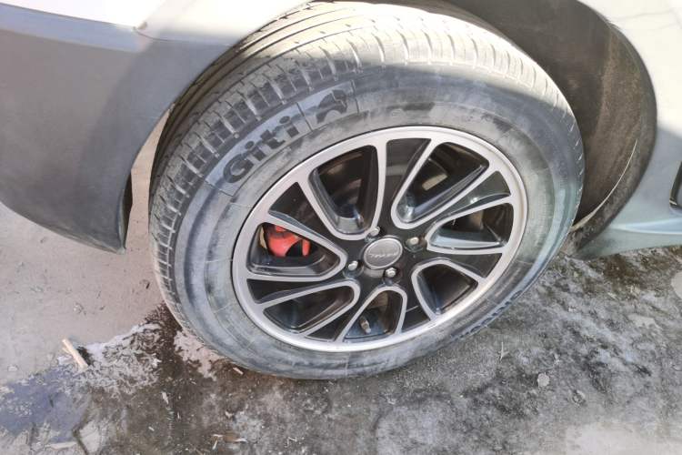 Used Haval H1 2015 1.5L Manual Luxury Model
