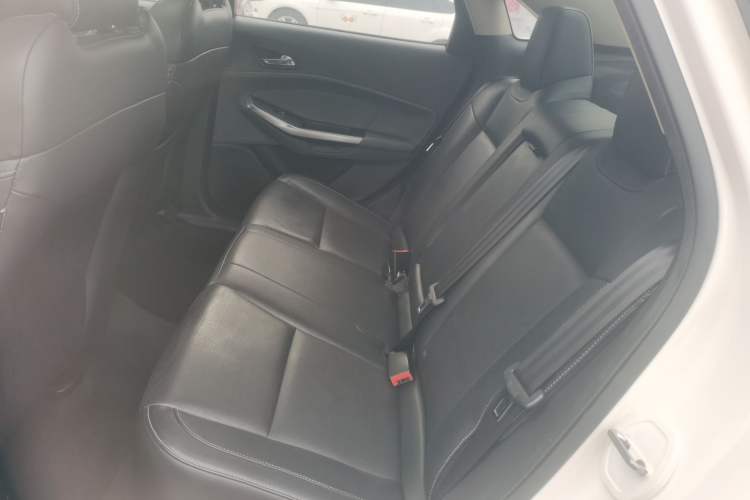 Used Ford Escort 2015 1.5L Automatic Fashion Model