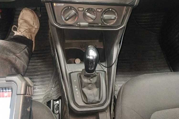 Used Volkswagen Jetta 2017 1.5L Automatic Fashion Model