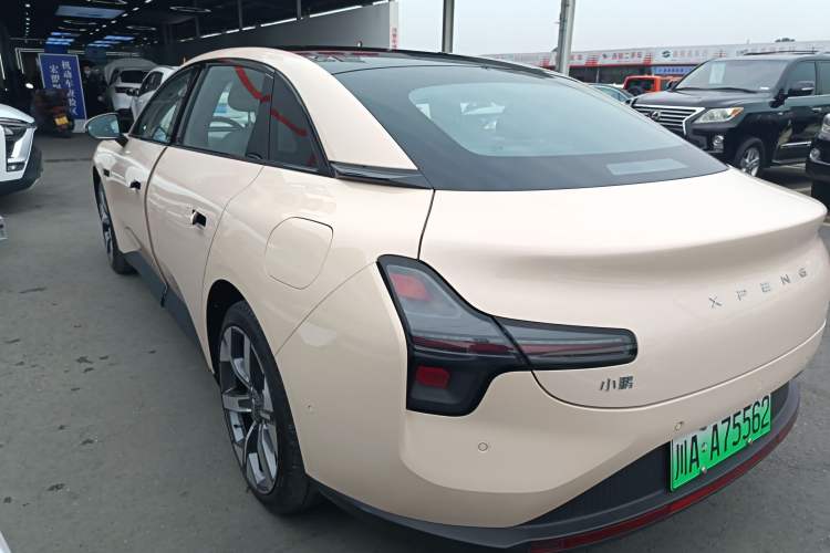 Used XPeng MONA M03 2024 580 with Ultra-Long Range Max
