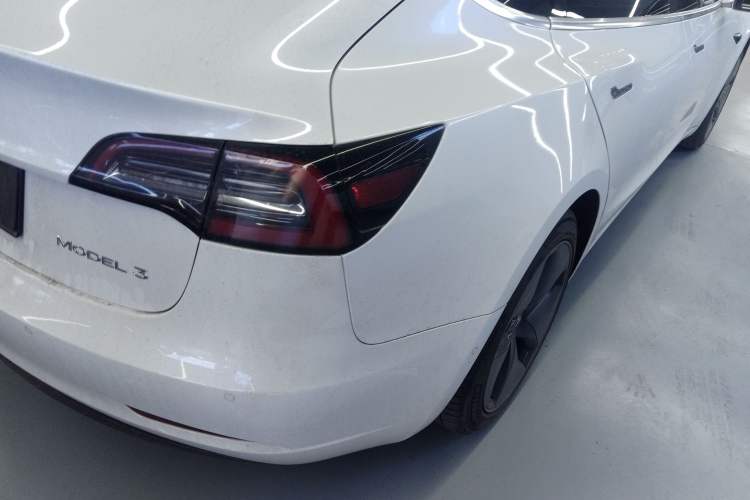 Used Tesla Model 3 2019 Standard Range Rear-Drive Upgraded Version
