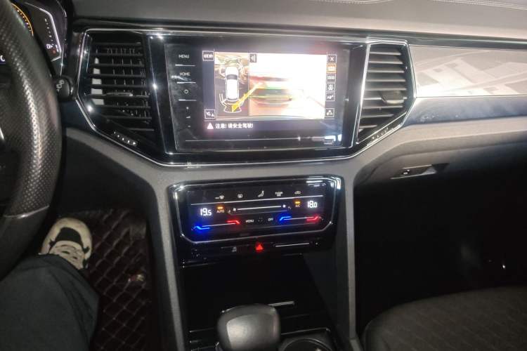 Used Volkswagen Teramont X 2020 330TSI Two-Wheel-Drive Luxury Edition
