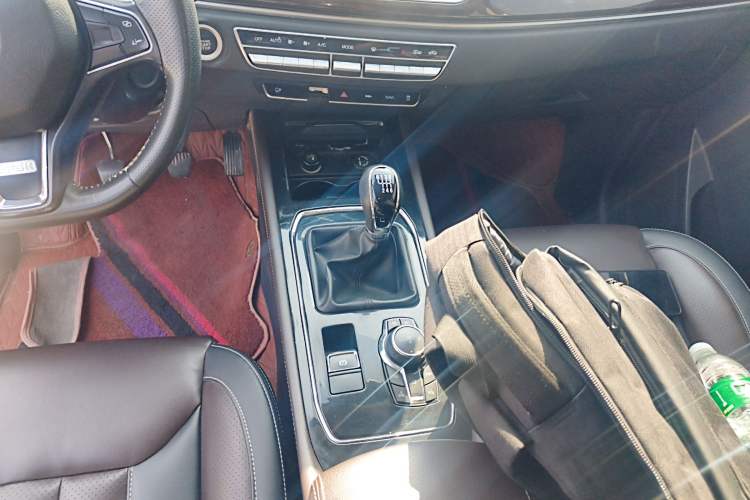 Used Dongfeng Fengon 580 2018 1.5T Manual Luxury Model