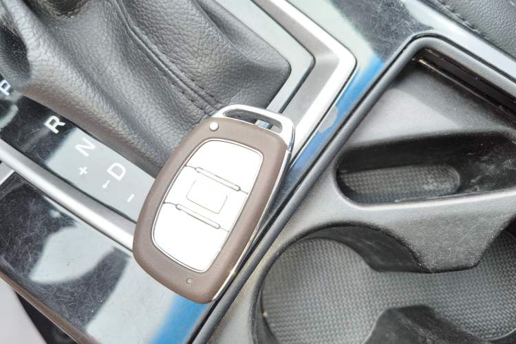 Used Hyundai Mistra 2016 1.8L Automatic Smart GLS
