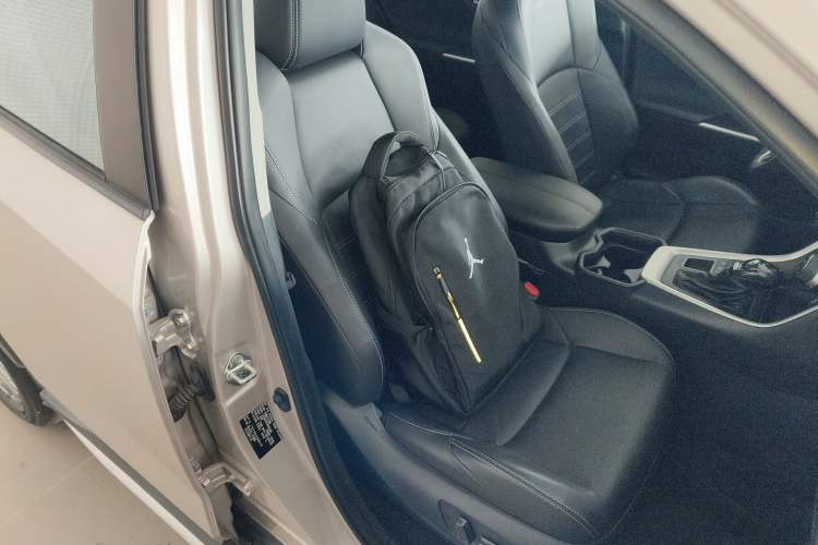 Used Toyota Wildlander 2023 2.0L CVT Four-Wheel Drive Luxury PLUS Edition
