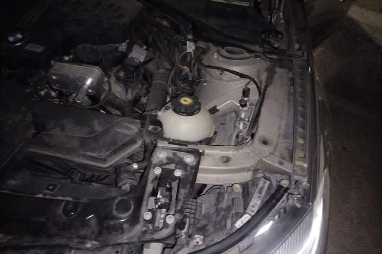 Used BMW 3 Series GT 2013 320i Leading Model
