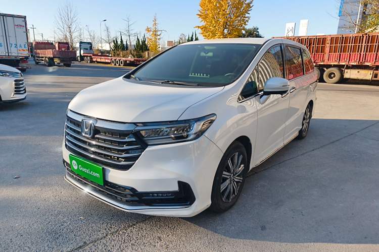 Used Honda Odyssey 2024 2.0L eHEV Sharp & Enjoy Edition
