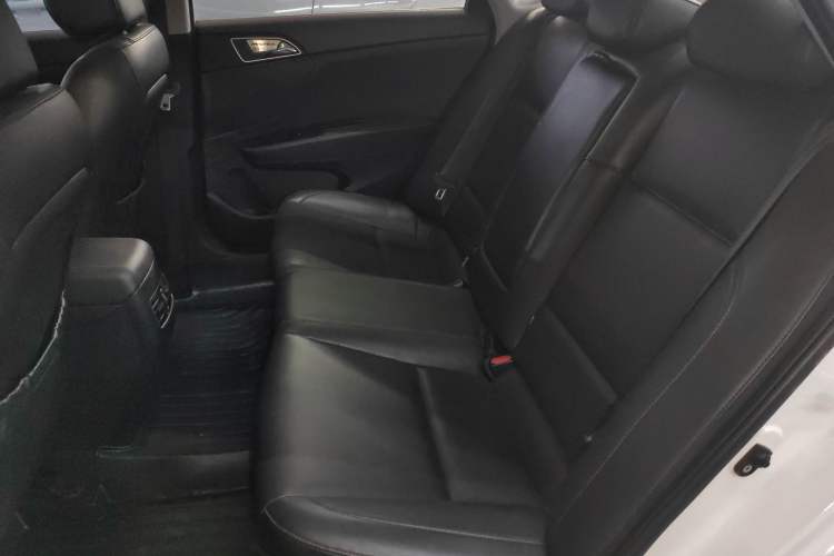 Used Hyundai Mistra 2014 1.8L Automatic Smart GLS