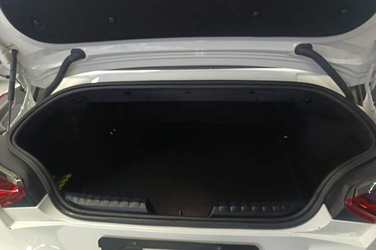 Used BMW Z4 2022 sDrive 25i M Sport Package
