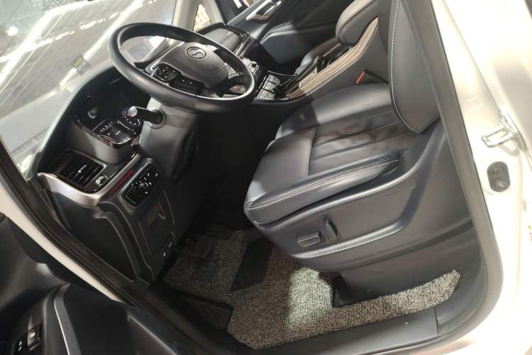 Used GAC Trumpchi M8 2018 320T Luxury Edition
