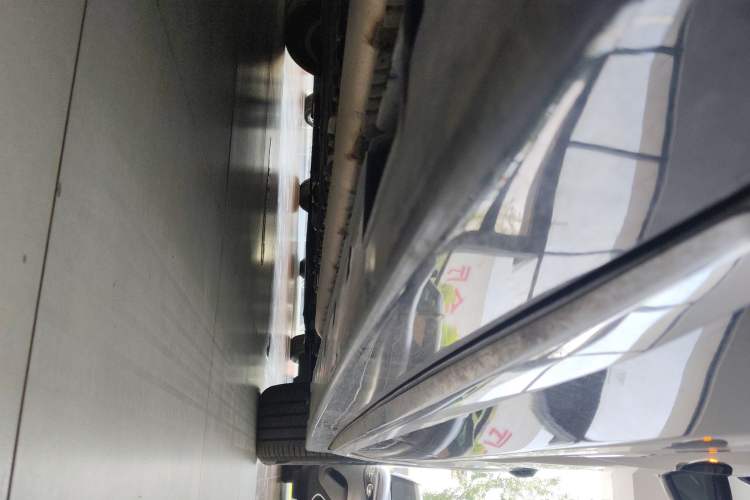 Used VOYAH Dream 2025 PHEV Four-Wheel-Drive Flagship Version – Qiankun Edition
