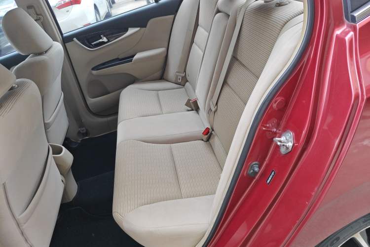 Used Honda Crider 2013 1.8L automatic comfort version
