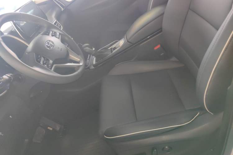 Used Hyundai Tucson 2020 280TGDi Two-Wheel-Drive GLS Fashion Edition China VI Standard
