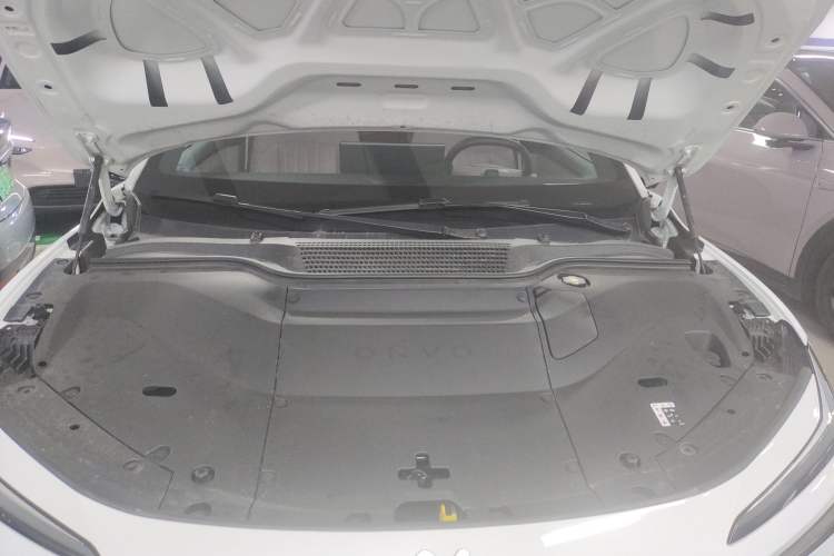 Used ONVO L60 2024 60 kWh All-Wheel Drive
