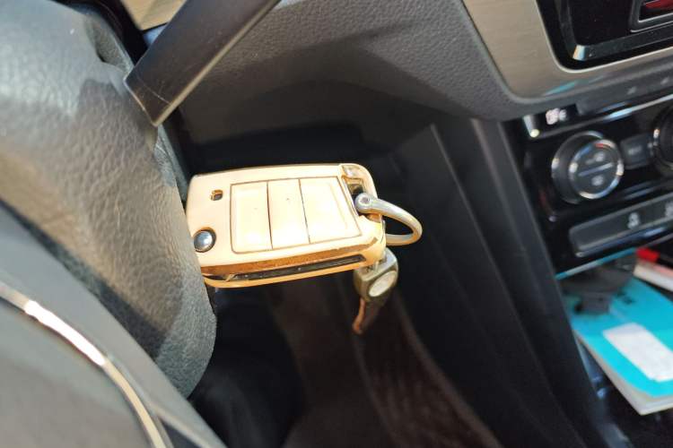 Used Volkswagen Touran 2018 Volkswagen Touran L 280TSI DSG Comfort Edition 7 Seats China V Emission Standard
