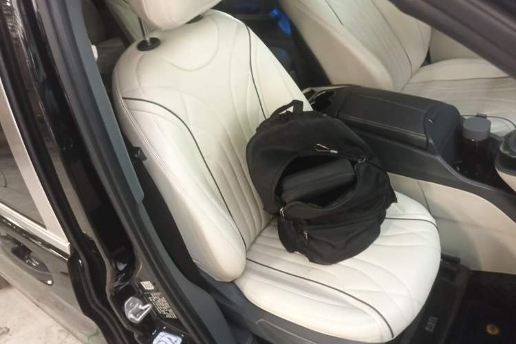 Used Mercedes-Benz Vito 2021 2.0T Business Version 7 Seats