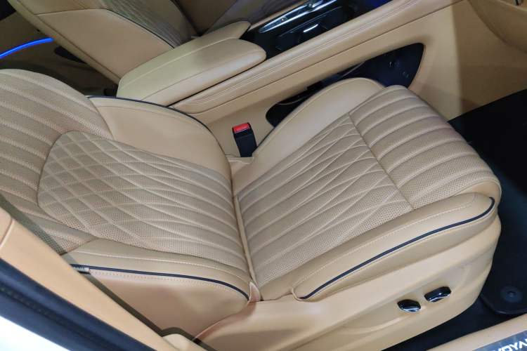 Used VOYAH Dream 2022 Low-Carbon Edition Dream+ Smart Enjoyment Package