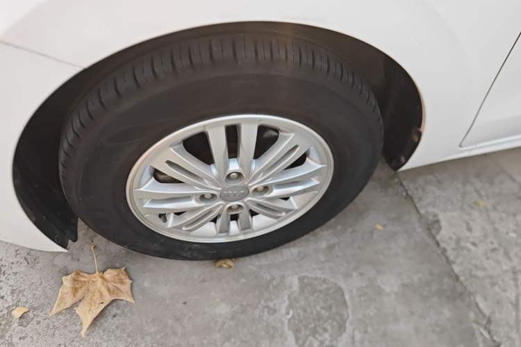 Used Kia Pegas 2019 1.4L Manual Value Edition National VI Standard