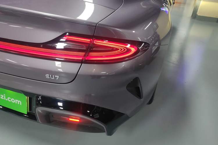 Used  SU7 2024 Rear-Drive Long-Range Intelligent Driving Version