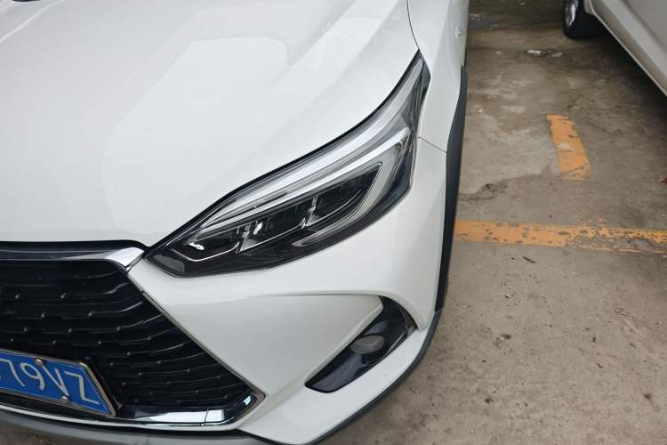 Used Toyota YARiS L 2022 X-Trail 1.5L CVT Luxury PLUS Edition
