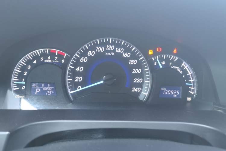 Used Toyota Camry 2016 2.5G 10th Anniversary Deluxe Navigation Edition
