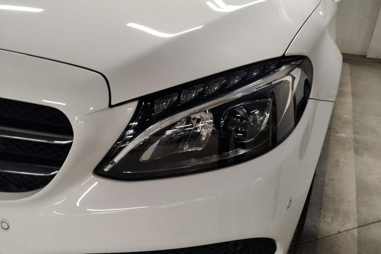 Used Mercedes-Benz C-Class 2017 Restyled C 200 Sport Edition
